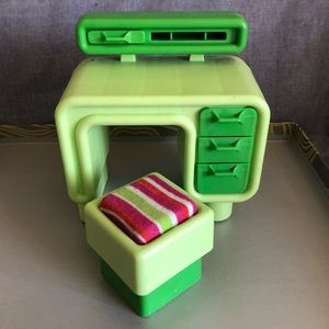 Vintage 1977 Barbie Dream House Green Desk & Multicolor Stool